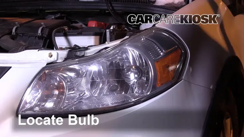 2013 Suzuki SX4 LE 2.0L 4 Cyl. Lights Turn Signal - Front (replace bulb)